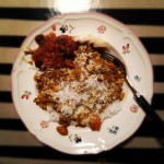 Servera med riven kokos, bananer och chutney. #matlagning #bobotie (klart)